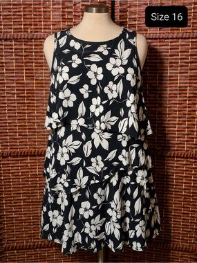 S.L. Fashions Size 16 Black White Floral Tiered Dress Sleeveless Party Career